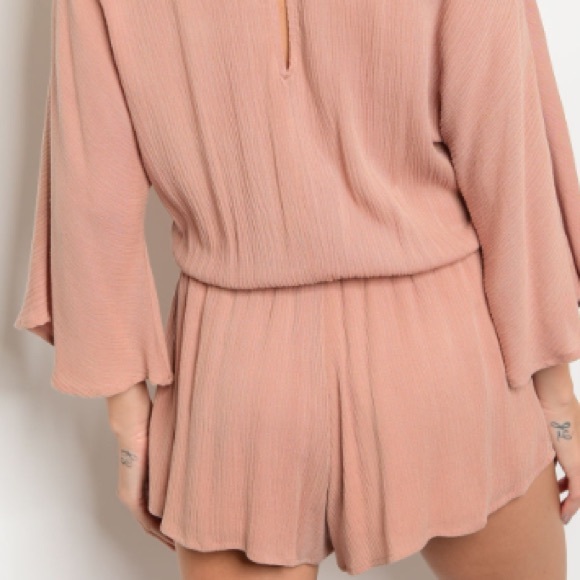 Mauve V-neck relaxed fit romper w/waist-tie - Picture 7 of 7